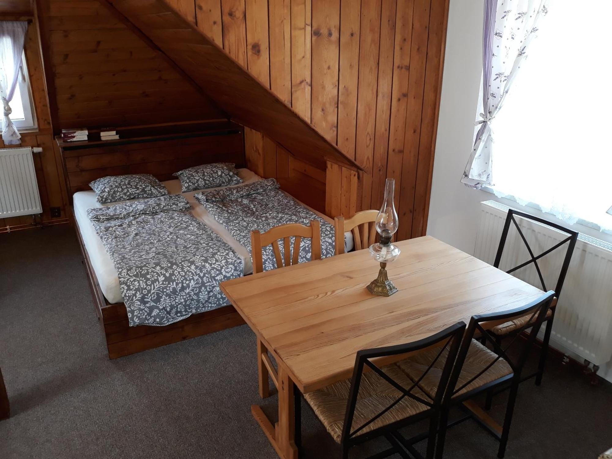 Barvicka Bed & Breakfast Tremosna Phòng bức ảnh