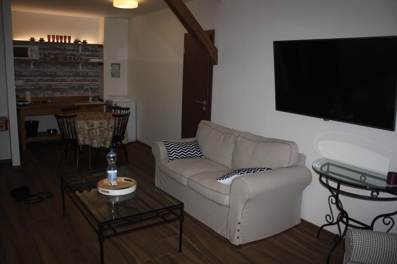 Barvicka Bed & Breakfast Tremosna Ngoại thất bức ảnh