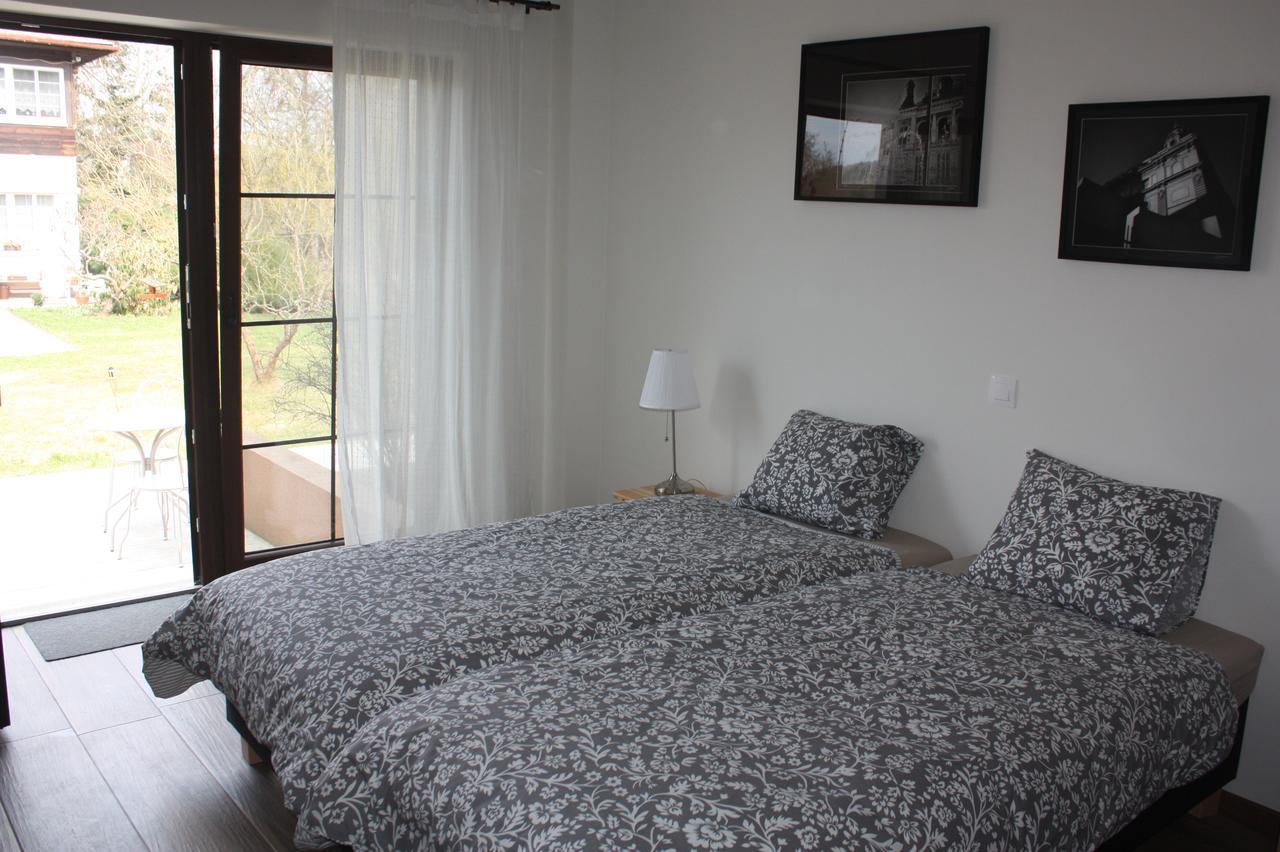 Barvicka Bed & Breakfast Tremosna Ngoại thất bức ảnh