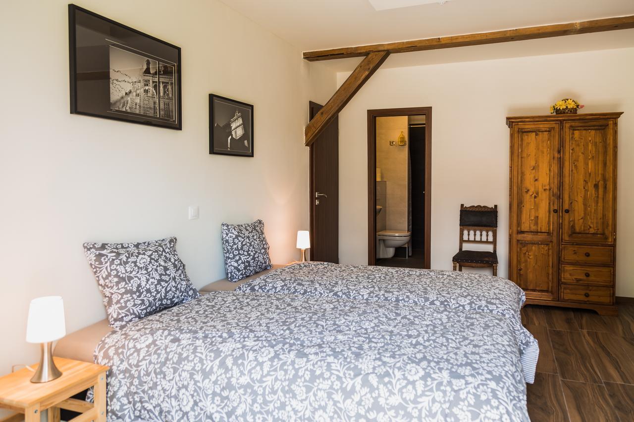 Barvicka Bed & Breakfast Tremosna Ngoại thất bức ảnh