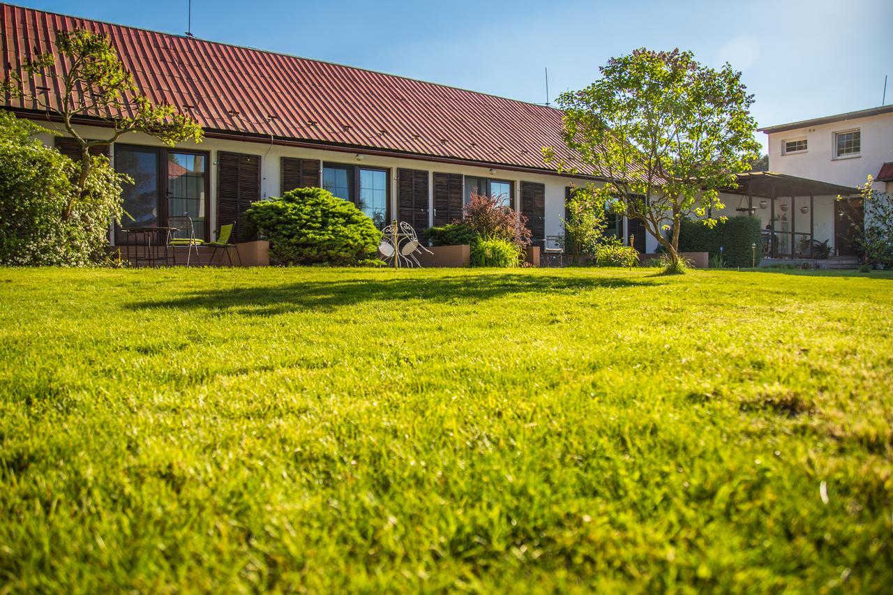 Barvicka Bed & Breakfast Tremosna Ngoại thất bức ảnh
